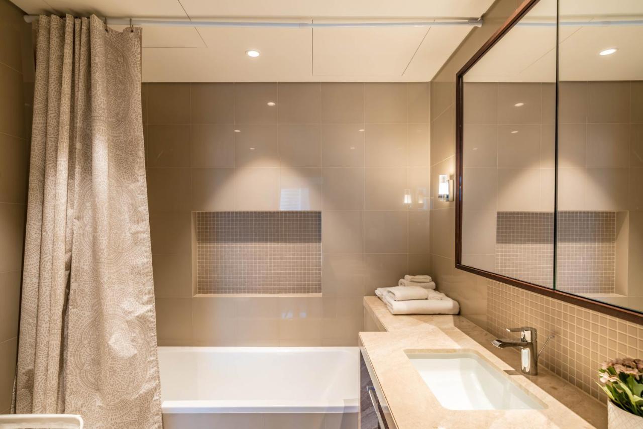 Lux Bnb Boulevard Point Sky Line Views ドバイ エクステリア 写真