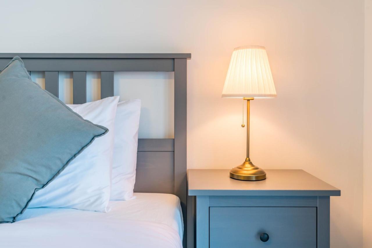 Lux Bnb Boulevard Point Sky Line Views ドバイ エクステリア 写真