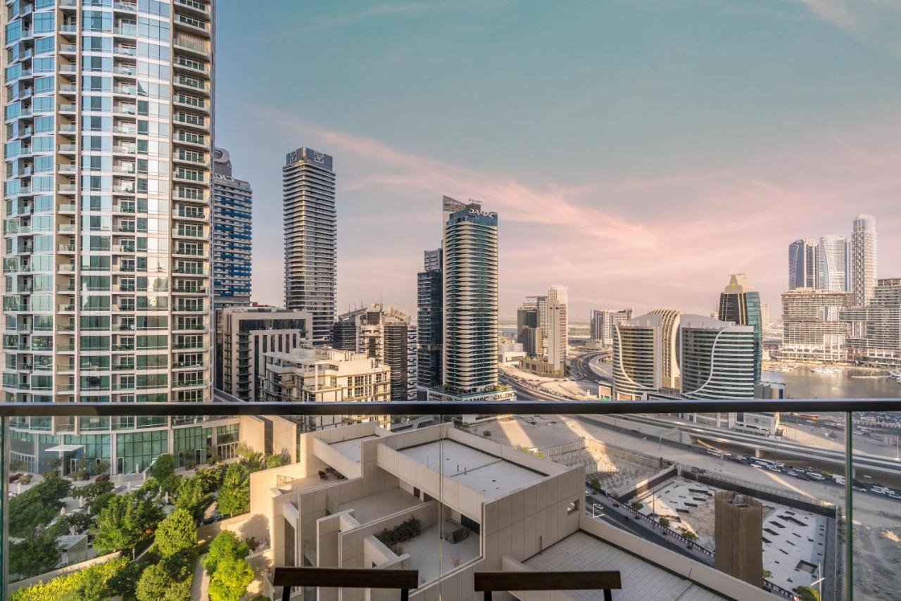 Lux Bnb Boulevard Point Sky Line Views ドバイ エクステリア 写真